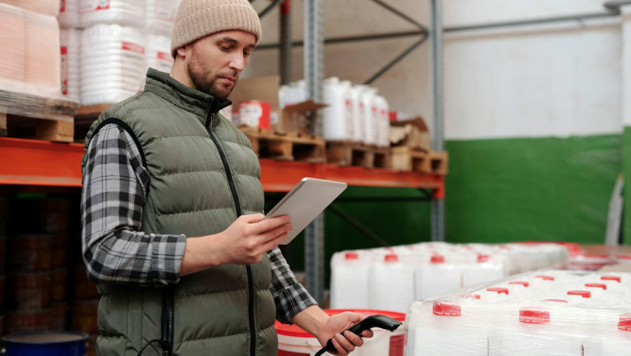 Competitive Intelligence Beats BI Alone